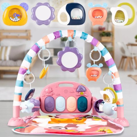 Mata edukacyjna z pianinkiem grzechotki gryzaki interaktywna dla niemowląt