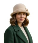 Kapelusz damski cloche z kokardą (Beżowy)