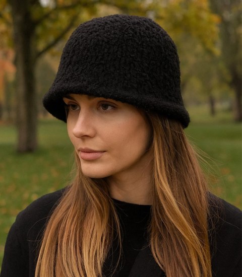 Kapelusz damski z miękkiej tkaniny teddy (Czarny)