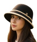 Kapelusz damski z naszywką dwukolorowy (Czarny || Beżowy)