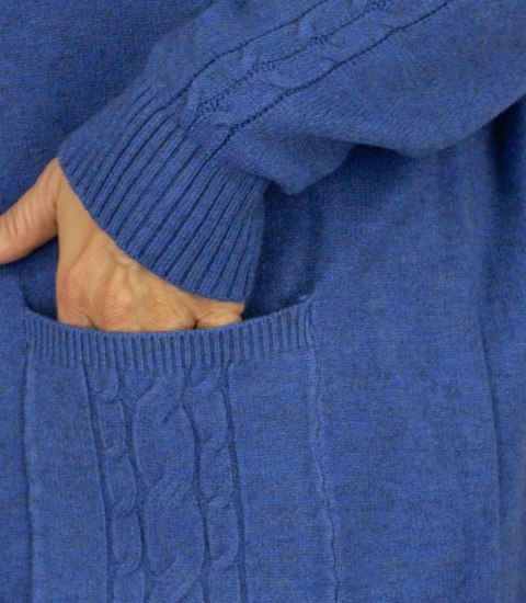 Sweterkowa sukienka z ozdobnymi rękawami i kieszeniami (Niebieski)