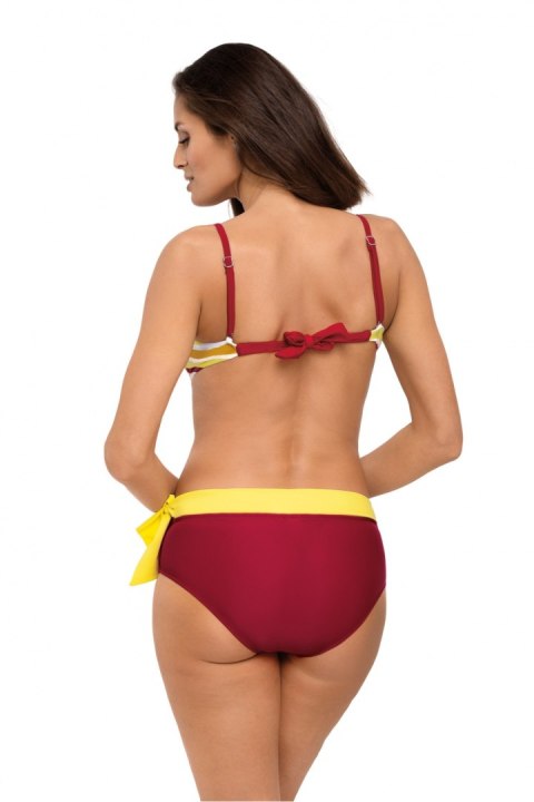 Kostium dwuczęściowy Kostium kąpielowy Model Adele Ribes-Tweety M-541 Red/Yellow - Marko - S Kostium dwuczęściowy Kostium kąpielowy Model Adele Ribes-Tweety M-541 Red/Yellow - Marko - S