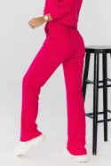 Spodnie Dresowe Model Lamia T22 Pink - IVON - M/L Spodnie Dresowe Model Lamia T22 Pink - IVON - M/L