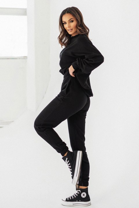 Spodnie Dresowe Model Morelli T23 Black - IVON - XS/S Spodnie Dresowe Model Morelli T23 Black - IVON - XS/S