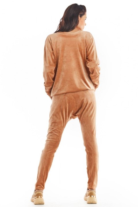 Spodnie Damskie Model A377 Beige Welur - awama - S/M Spodnie Damskie Model A377 Beige Welur - awama - S/M