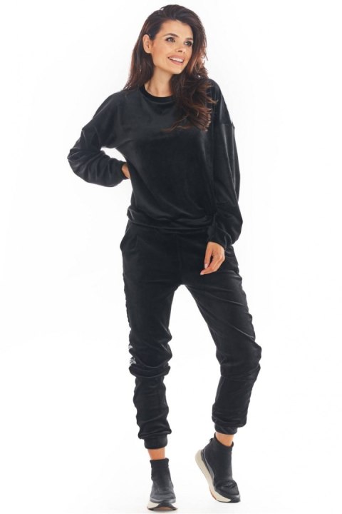 Bluza Damska Model A374 Black Welur - awama - M Bluza Damska Model A374 Black Welur - awama - M