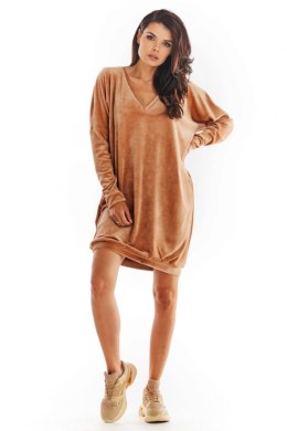Sukienka Model A378 Beige Welur - awama - uniwersalny