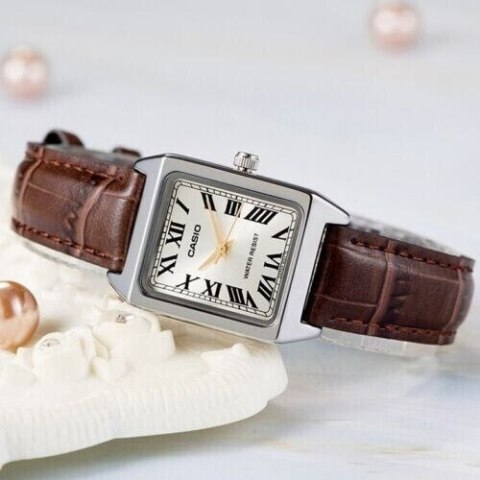 ZEGAREK DAMSKI CASIO LTP-V007L-9B + BOX (zd639f) ZEGAREK DAMSKI CASIO LTP-V007L-9B + BOX (zd639f)