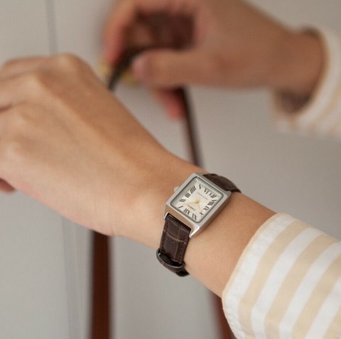 ZEGAREK DAMSKI CASIO LTP-V007L-9B + BOX (zd639f) ZEGAREK DAMSKI CASIO LTP-V007L-9B + BOX (zd639f)