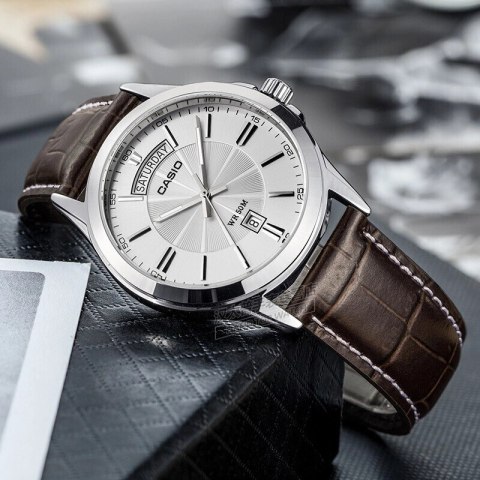 ZEGAREK MĘSKI CASIO MTP-1381L-7AV + BOX ZEGAREK MĘSKI CASIO MTP-1381L-7AV + BOX