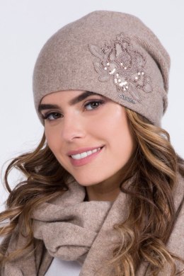 Czapka Damska Model Lajla Dark Beige - Kamea - uniwersalny