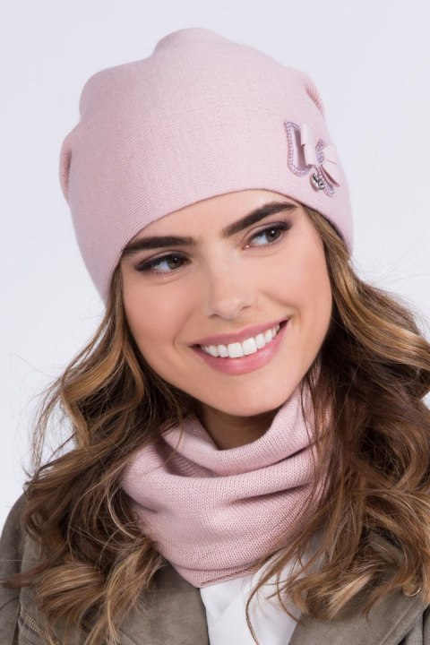 Czapka Damska Model Wika Pink - Kamea - uniwersalny