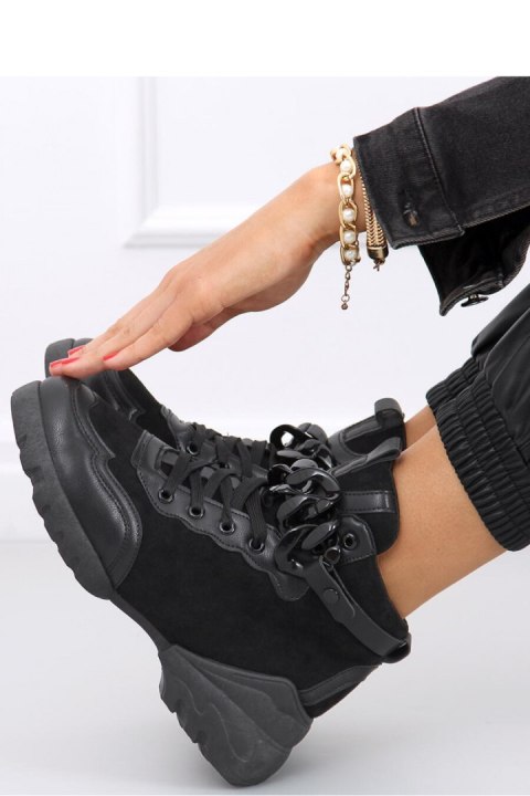 Buty sportowe z odpinanym łańcuchem PERI BLACK - Inello - 38 Buty sportowe z odpinanym łańcuchem PERI BLACK - Inello - 38