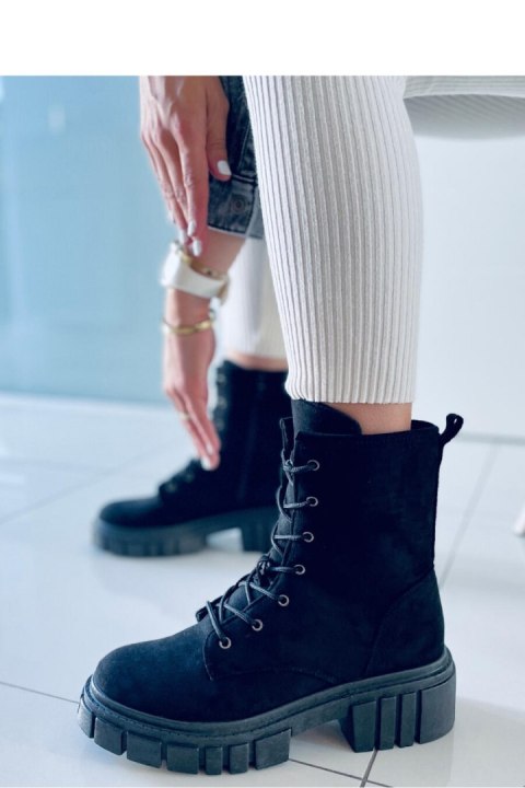 Botki sznurowane KELIS BLACK - Inello - 38 Botki sznurowane KELIS BLACK - Inello - 38
