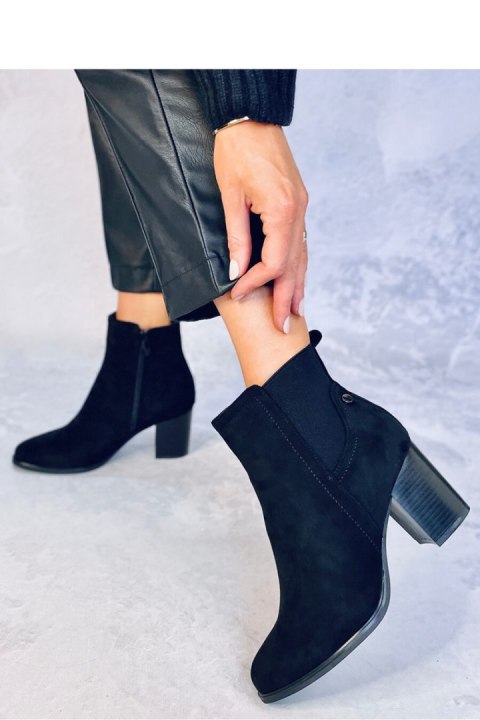 Botki klasyczne na obcasie ROSEY BLACK - Inello - 38 Botki klasyczne na obcasie ROSEY BLACK - Inello - 38