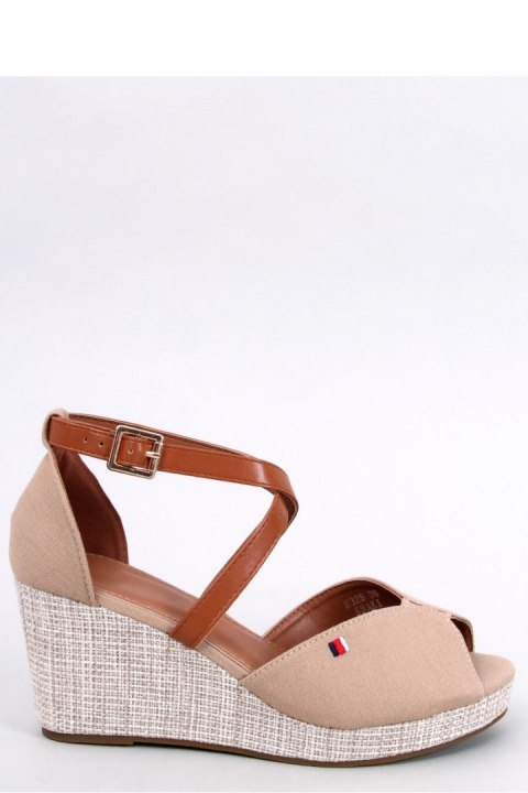 Sandałki na koturnie open toe BERNA KHAKI - Inello - 40 Sandałki na koturnie open toe BERNA KHAKI - Inello - 40