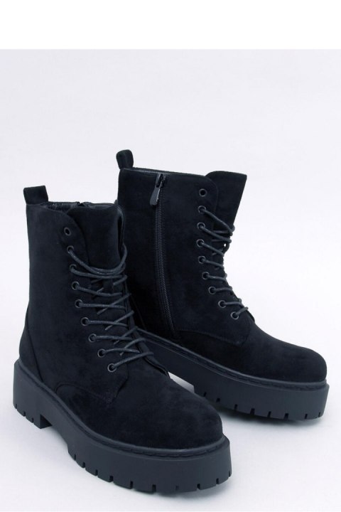Botki na platformie sznurowane BURSE BLACK - Inello - 40 Botki na platformie sznurowane BURSE BLACK - Inello - 40