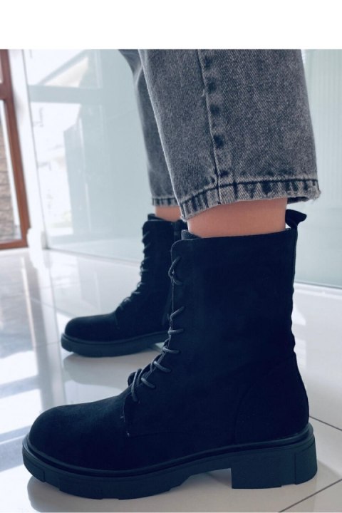 Botki sznurowane zamszowe LAVEY BLACK - Inello - 38 Botki sznurowane zamszowe LAVEY BLACK - Inello - 38