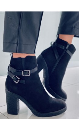 Botki na obcasie KENDALL BLACK - Inello - 40