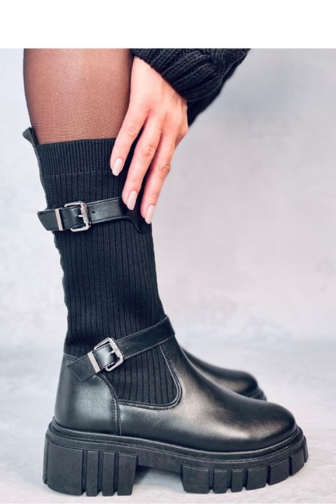 Oficerki z elastyczną cholewką RHEA BLACK - Inello - 38 Oficerki z elastyczną cholewką RHEA BLACK - Inello - 38