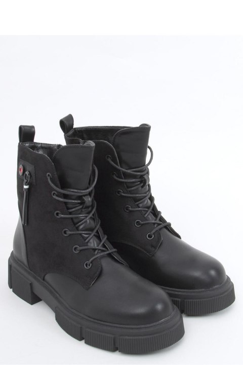 Botki na grubej podeszwie PROVO BLACK - Inello - 37 Botki na grubej podeszwie PROVO BLACK - Inello - 37