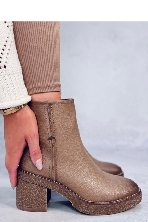 Botki na kauczukowym obcasie TAMIKA BEIGE - Inello - 37 Botki na kauczukowym obcasie TAMIKA BEIGE - Inello - 37