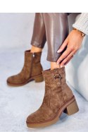 Botki na szerokim obcasie COOKE KHAKI - Inello - 40 Botki na szerokim obcasie COOKE KHAKI - Inello - 40