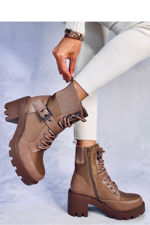 Botki na obcasie sznurowane BROOKS KHAKI - Inello - 38 Botki na obcasie sznurowane BROOKS KHAKI - Inello - 38