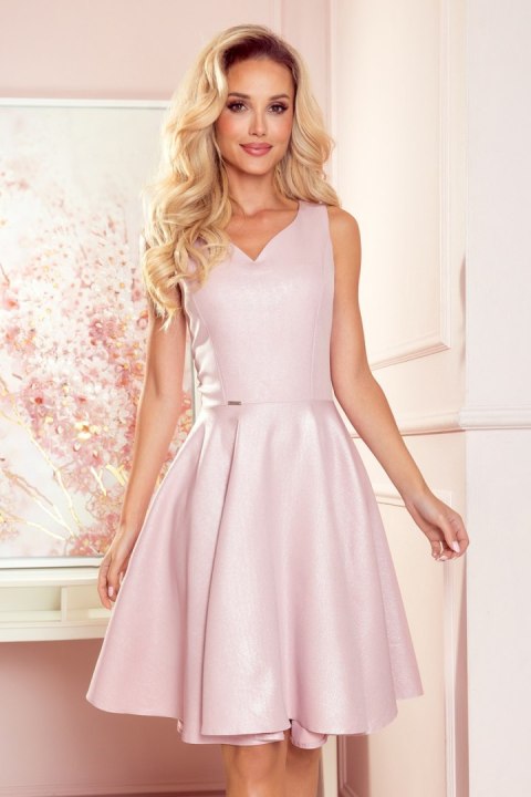 Sukienka Model 114-14 Powder Pink Brokat - Numoco - L Sukienka Model 114-14 Powder Pink Brokat - Numoco - L