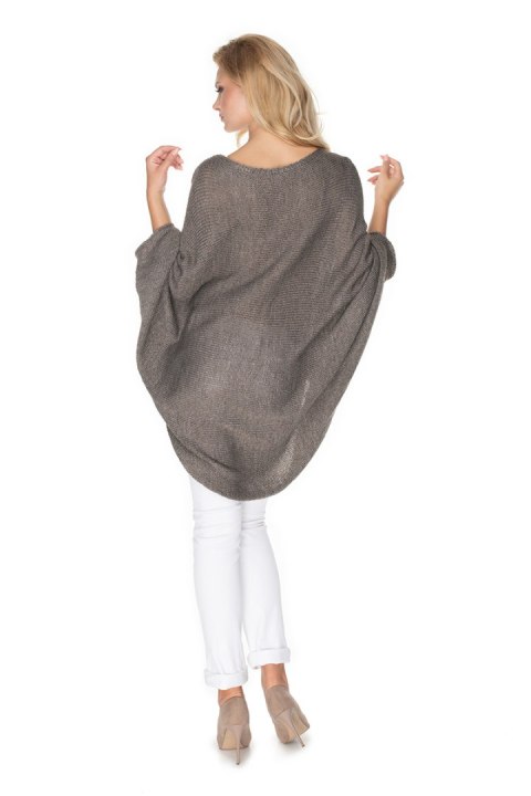 Sweter Ponczo Model 30068 Tabak - PeeKaBoo - uniwersalny Sweter Ponczo Model 30068 Tabak - PeeKaBoo - uniwersalny