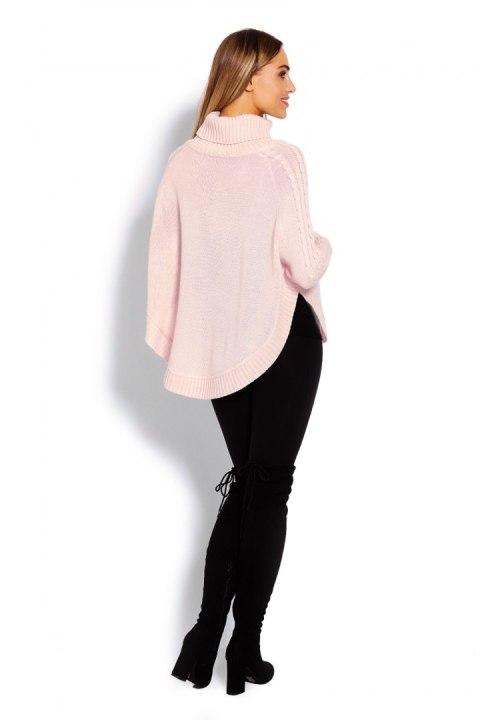 Sweter Ponczo Model 70009C Powder Pink - PeeKaBoo - uniwersalny Sweter Ponczo Model 70009C Powder Pink - PeeKaBoo - uniwersalny