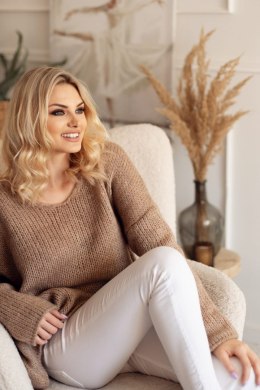 Sweter Damski Model 30080 Cappuccino - PeeKaBoo - uniwersalny
