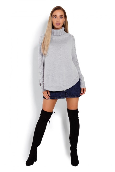 Sweter Ponczo Model 70009 Grey - PeeKaBoo - uniwersalny Sweter Ponczo Model 70009 Grey - PeeKaBoo - uniwersalny