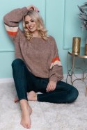 Sweter Damski Model 30079 Cappuccino - PeeKaBoo - uniwersalny Sweter Damski Model 30079 Cappuccino - PeeKaBoo - uniwersalny