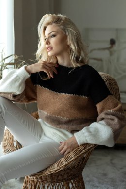 Sweter Damski Model 30084 Black - PeeKaBoo - uniwersalny