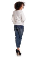 Sweter model 70003C White - PeeKaBoo - uniwersalny Sweter model 70003C White - PeeKaBoo - uniwersalny