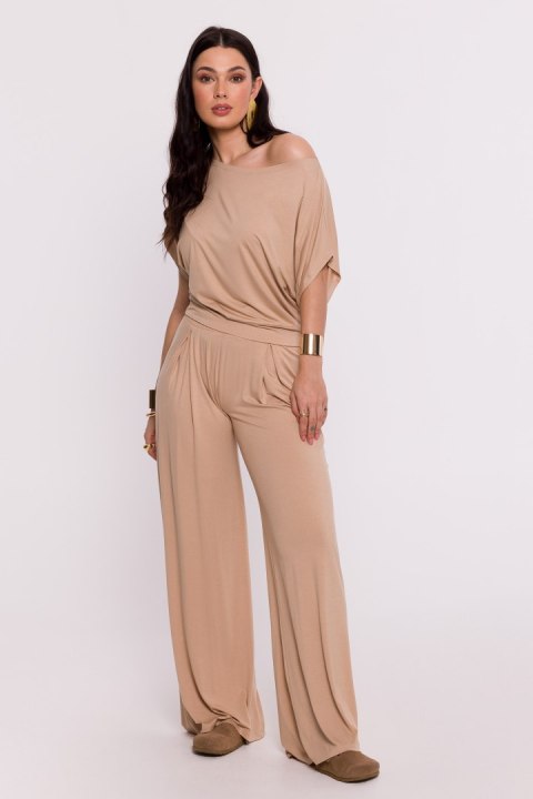 Bluzka Model B287 Cappuccino - BeWear - XL Bluzka Model B287 Cappuccino - BeWear - XL