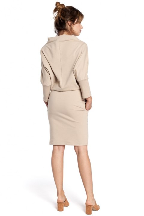 Sukienka Model B032 Beige - BeWear - 2XL/3XL Sukienka Model B032 Beige - BeWear - 2XL/3XL