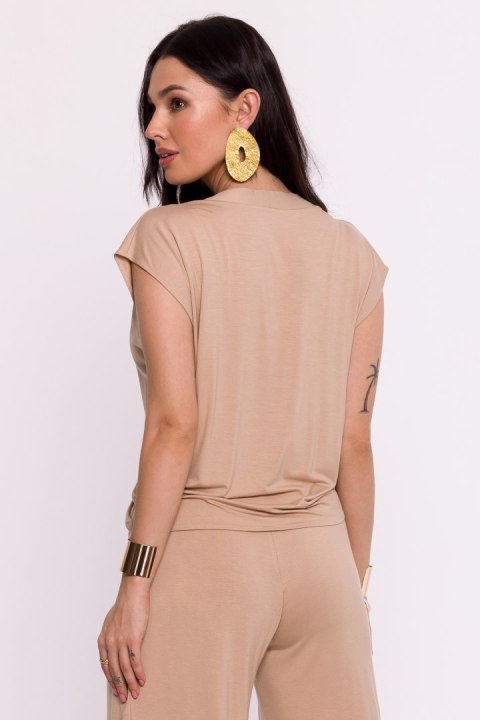Bluzka Model B288 Beige - BeWear - XL Bluzka Model B288 Beige - BeWear - XL
