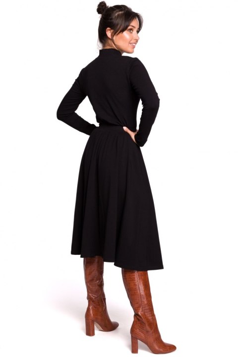 Spódnica Model B130 Black - BeWear - 2XL/3XL Spódnica Model B130 Black - BeWear - 2XL/3XL