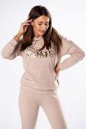 Bluza Damska Model Gold Letters M80420 Beige - Vittoria Ventini - S Bluza Damska Model Gold Letters M80420 Beige - Vittoria Ventini - S