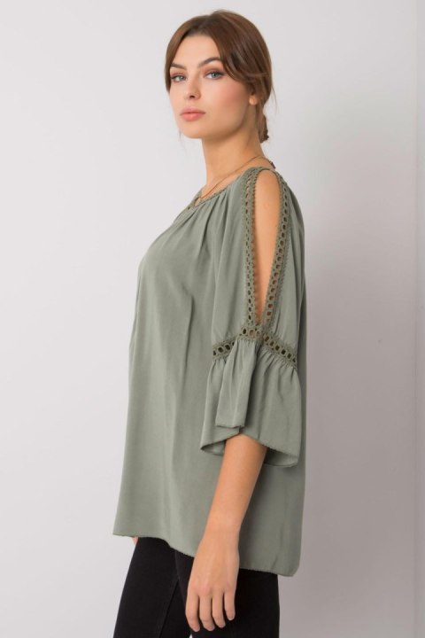 Bluzka Model TW-BZ-BI-82198.46 Khaki - Och Bella - S Bluzka Model TW-BZ-BI-82198.46 Khaki - Och Bella - S