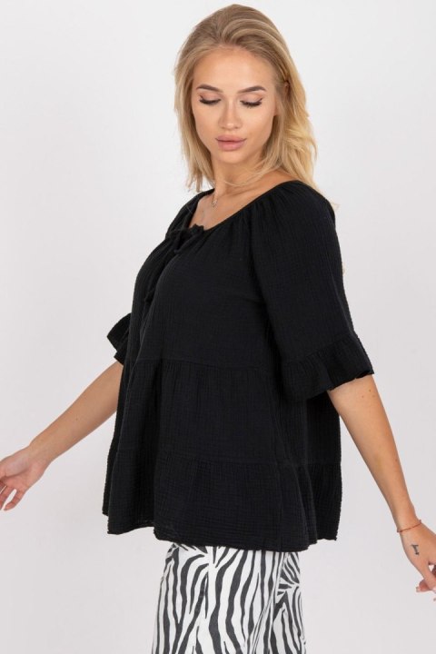 Bluzka Model TW-BZ-BI-90013.27X Black - Och Bella - L Bluzka Model TW-BZ-BI-90013.27X Black - Och Bella - L