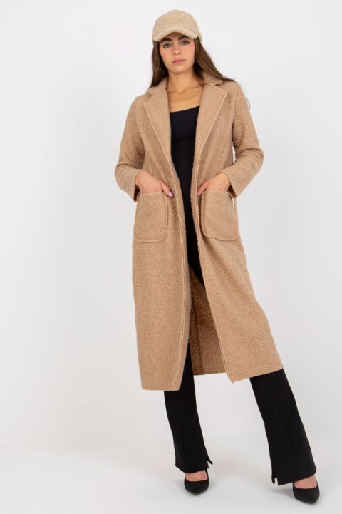 Płaszcz Damski Model TW-PL-BI-5220.63 Beige - Och Bella - uniwersalny Płaszcz Damski Model TW-PL-BI-5220.63 Beige - Och Bella - uniwersalny