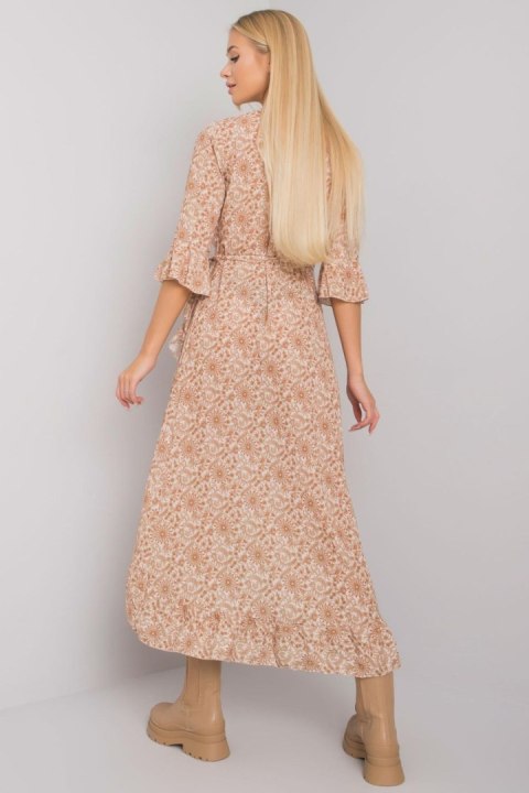 Sukienka model TW-SK-BI-24502-3.46P Beige - Och Bella - L Sukienka model TW-SK-BI-24502-3.46P Beige - Och Bella - L