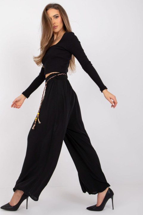 Spodnie Damskie Model TW-SP-BI-81733.14 Black - Och Bella - L Spodnie Damskie Model TW-SP-BI-81733.14 Black - Och Bella - L