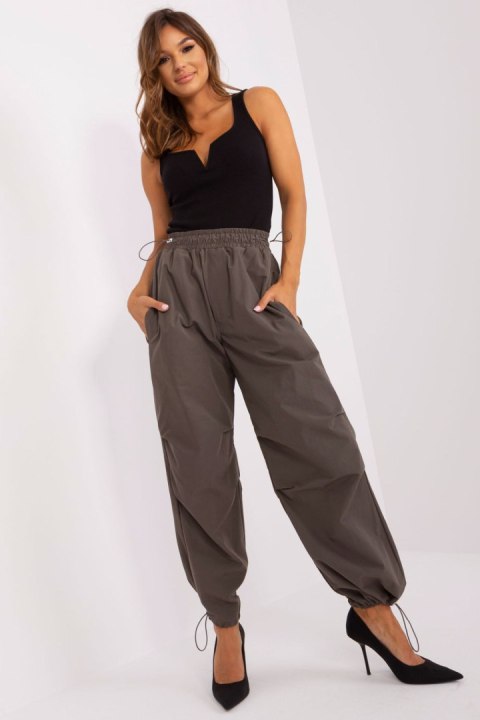Spodnie Damskie Model TW-SP-OB056.86P Khaki - Och Bella - XL