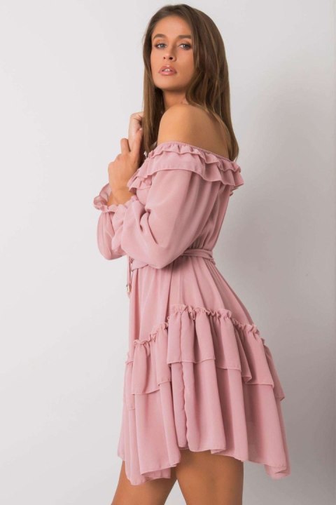 Sukienka Model TW-SK-BI-0931.40P Pink - Och Bella - uniwersalny Sukienka Model TW-SK-BI-0931.40P Pink - Och Bella - uniwersalny