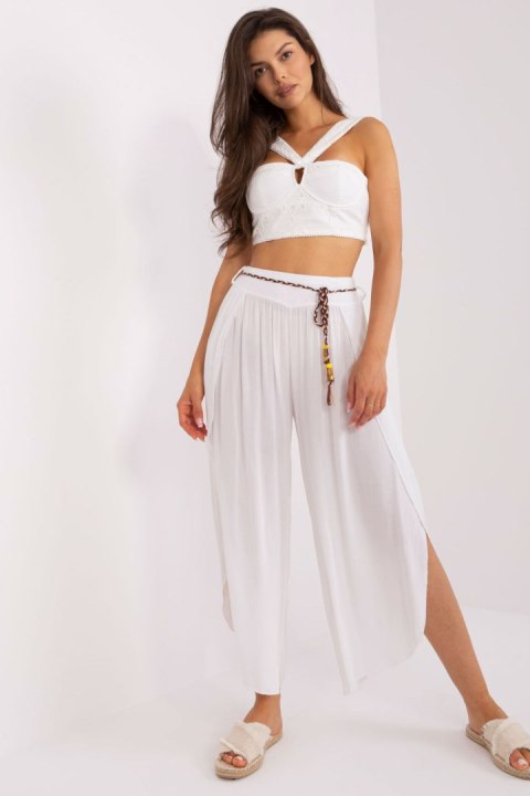 Spodnie Damskie Model TW-SP-BI-81378.24P White - Och Bella - L