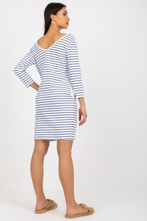 Sukienka Model TW-SK-BL-1010.74 White/Navy - Och Bella - L Sukienka Model TW-SK-BL-1010.74 White/Navy - Och Bella - L
